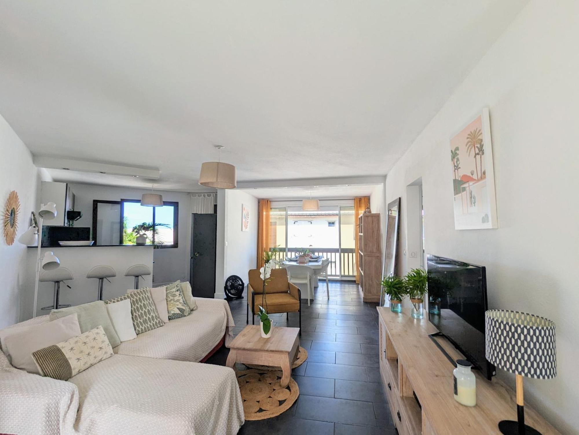 Apartamento Cap Saint Gilles - T3 Vue Sur Le Port Exterior foto